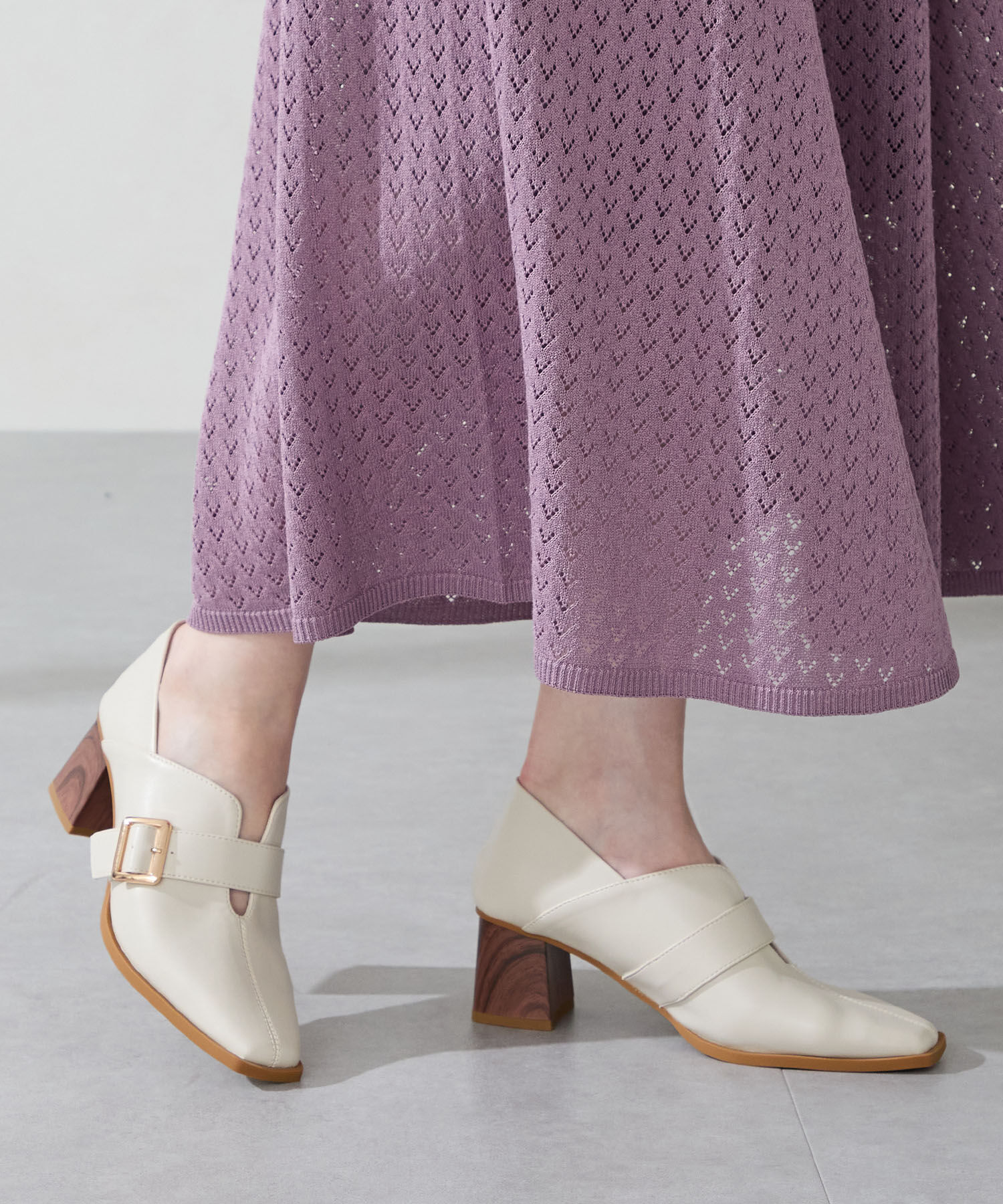 ORiental TRaffic「●2025秋冬新作●ウッドヒールベルトパンプス/51303」|パンプス|