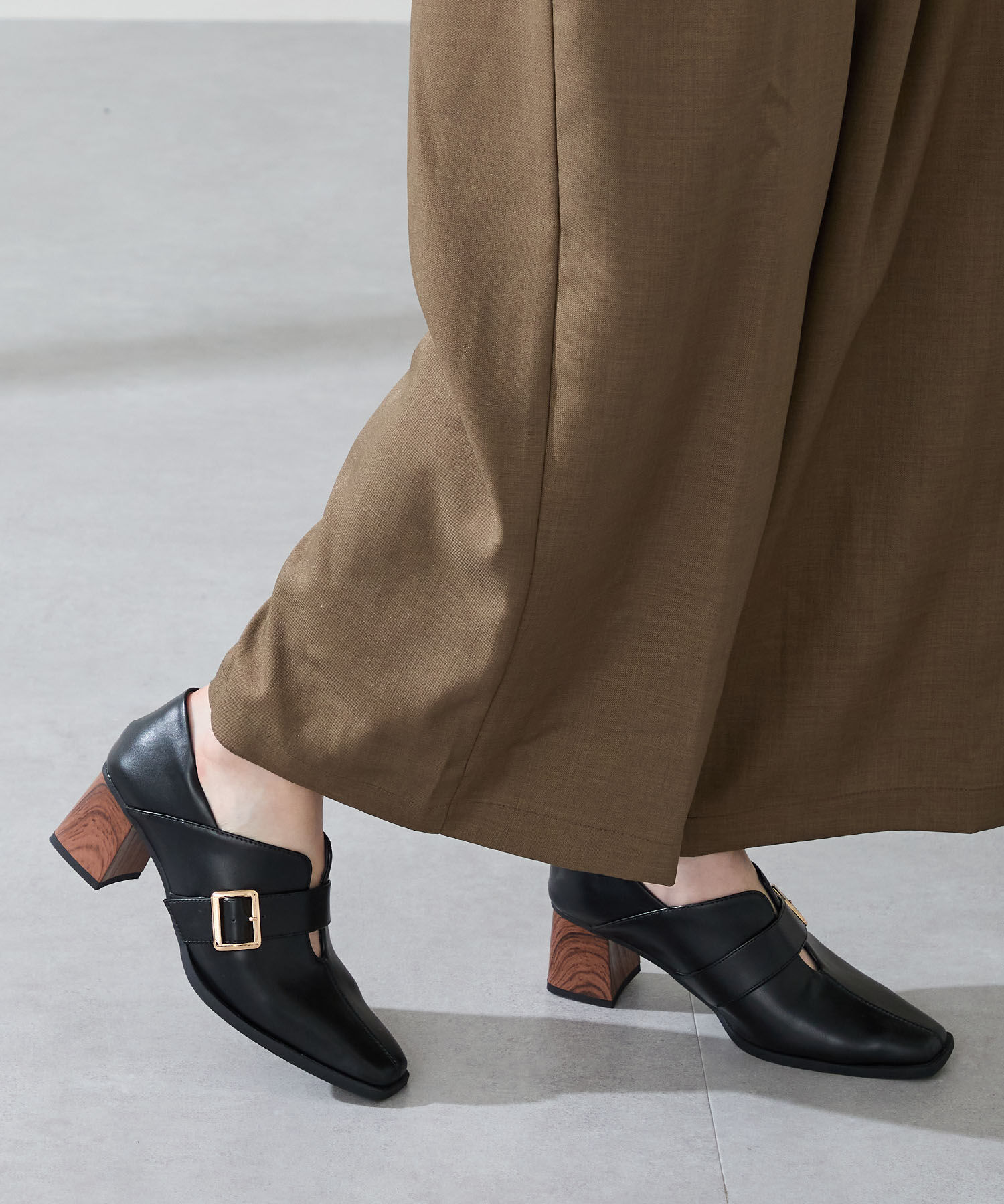 ORiental TRaffic「●2025秋冬新作●ウッドヒールベルトパンプス/51303」|パンプス|