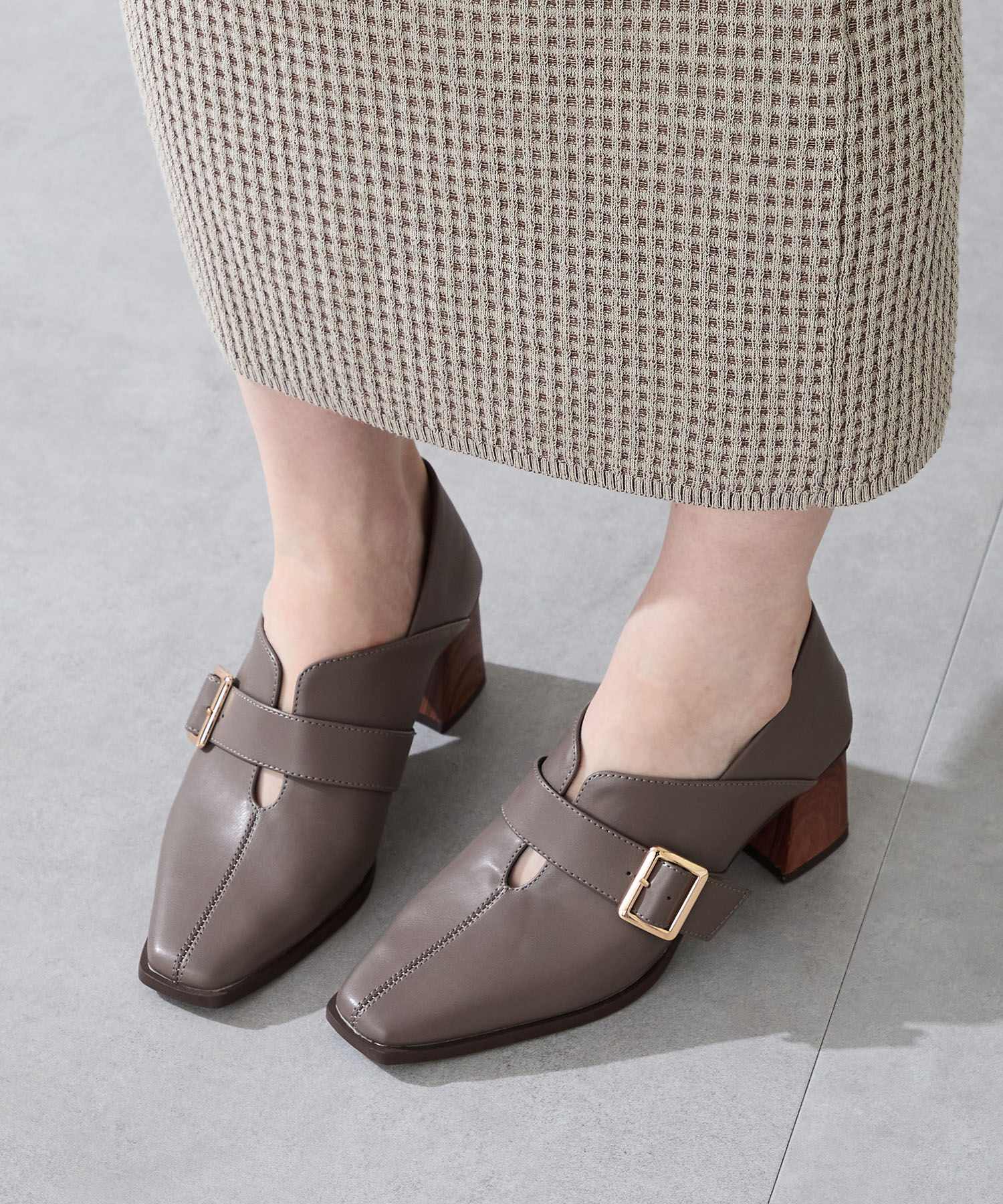 ORiental TRaffic「●2025秋冬新作●ウッドヒールベルトパンプス/51303」|パンプス|