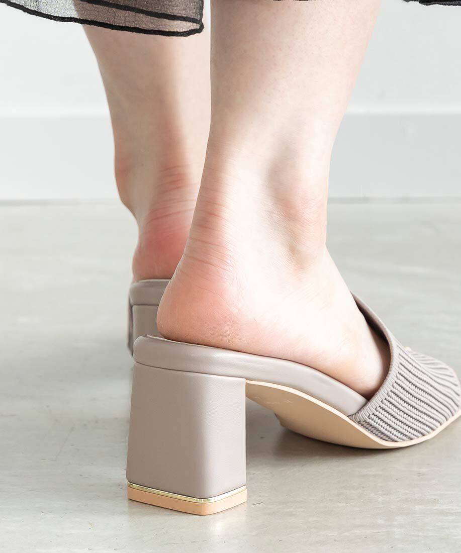  「【SUSTAINABLE】アシンメトリーニットミュールサンダル」|パンプス|