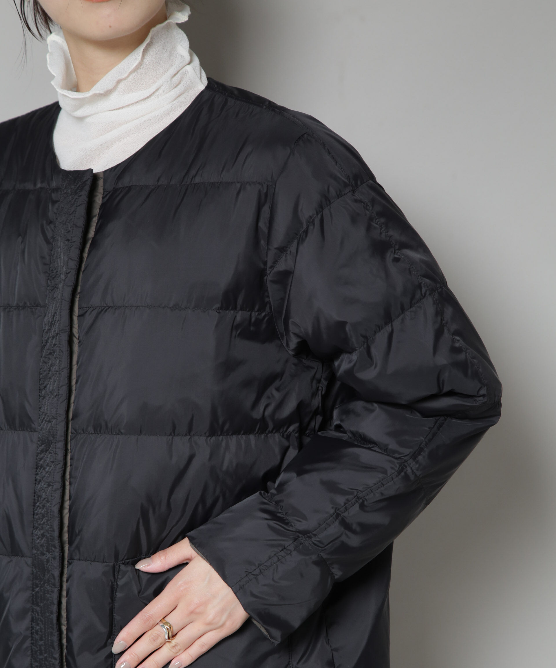 nano･universe「撥水加工ライトダウン リバーシブルノーカラージャケット」|ダウン|