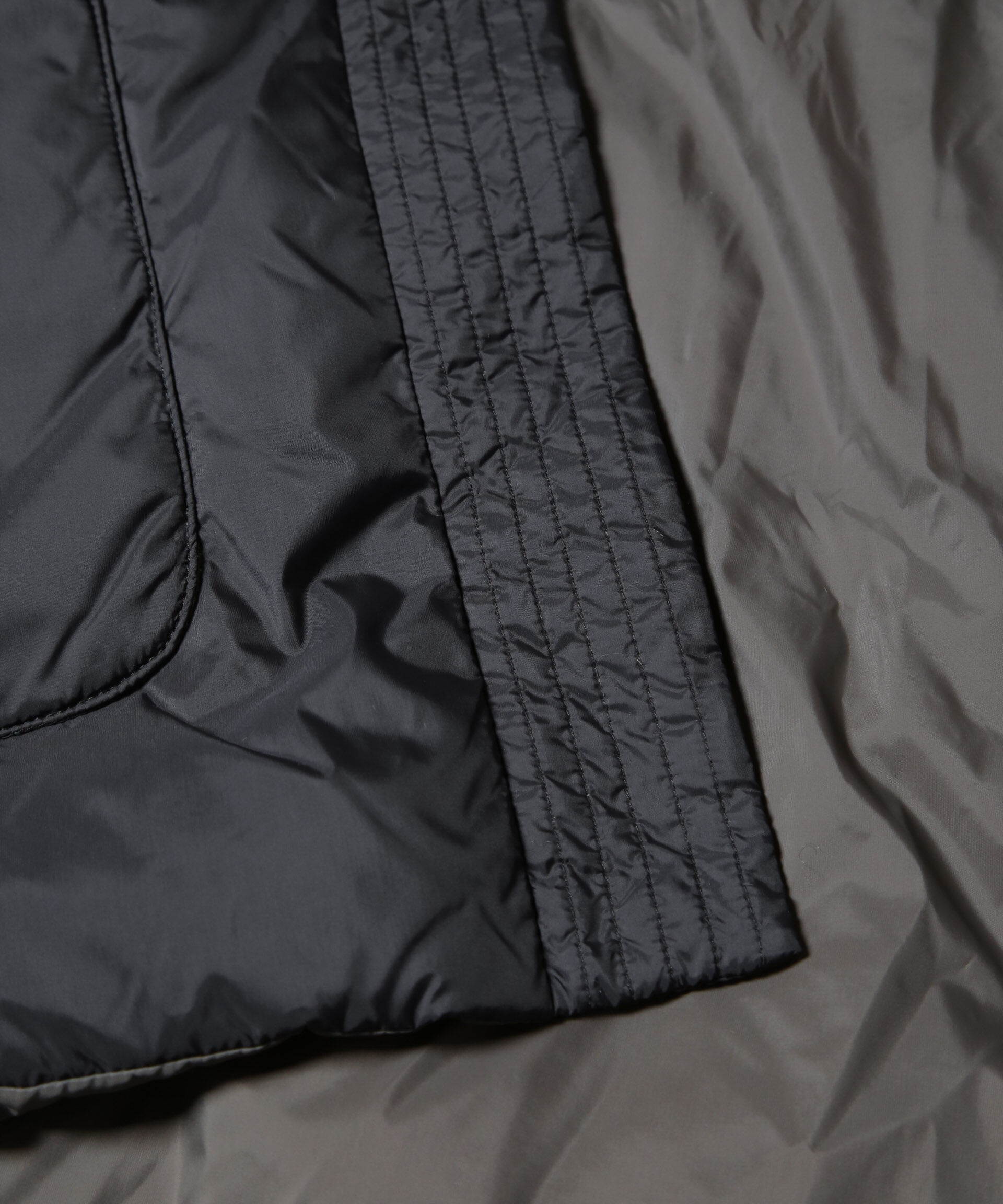 nano･universe「撥水加工ライトダウン リバーシブルノーカラージャケット」|ダウン|