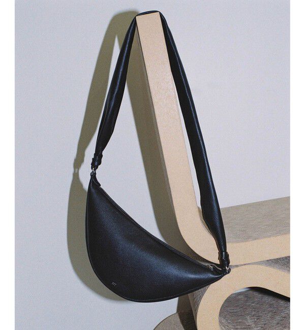 ADAM ET ROPE'「【PFT】Tori Long Shoulder Bag」|ショルダー・メッセンジャー|ブラック(01)