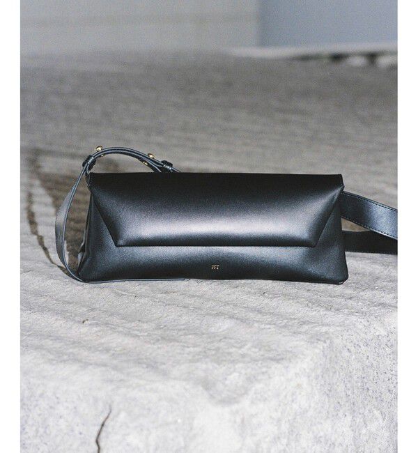 ADAM ET ROPE'「【PFT】Roll Flap small Bag」|ショルダー・メッセンジャー|ブラック(01)