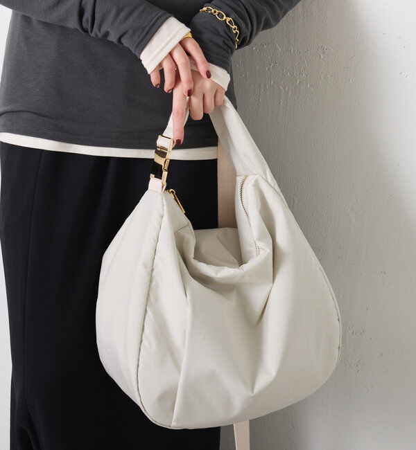  「【軽量320g！ショルダー長さ調整可/A4対応】ナイロンテープショルダーバッグ」|ショルダー・メッセンジャー|