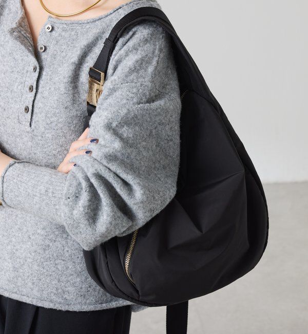  「【軽量320g！ショルダー長さ調整可/A4対応】ナイロンテープショルダーバッグ」|ショルダー・メッセンジャー|