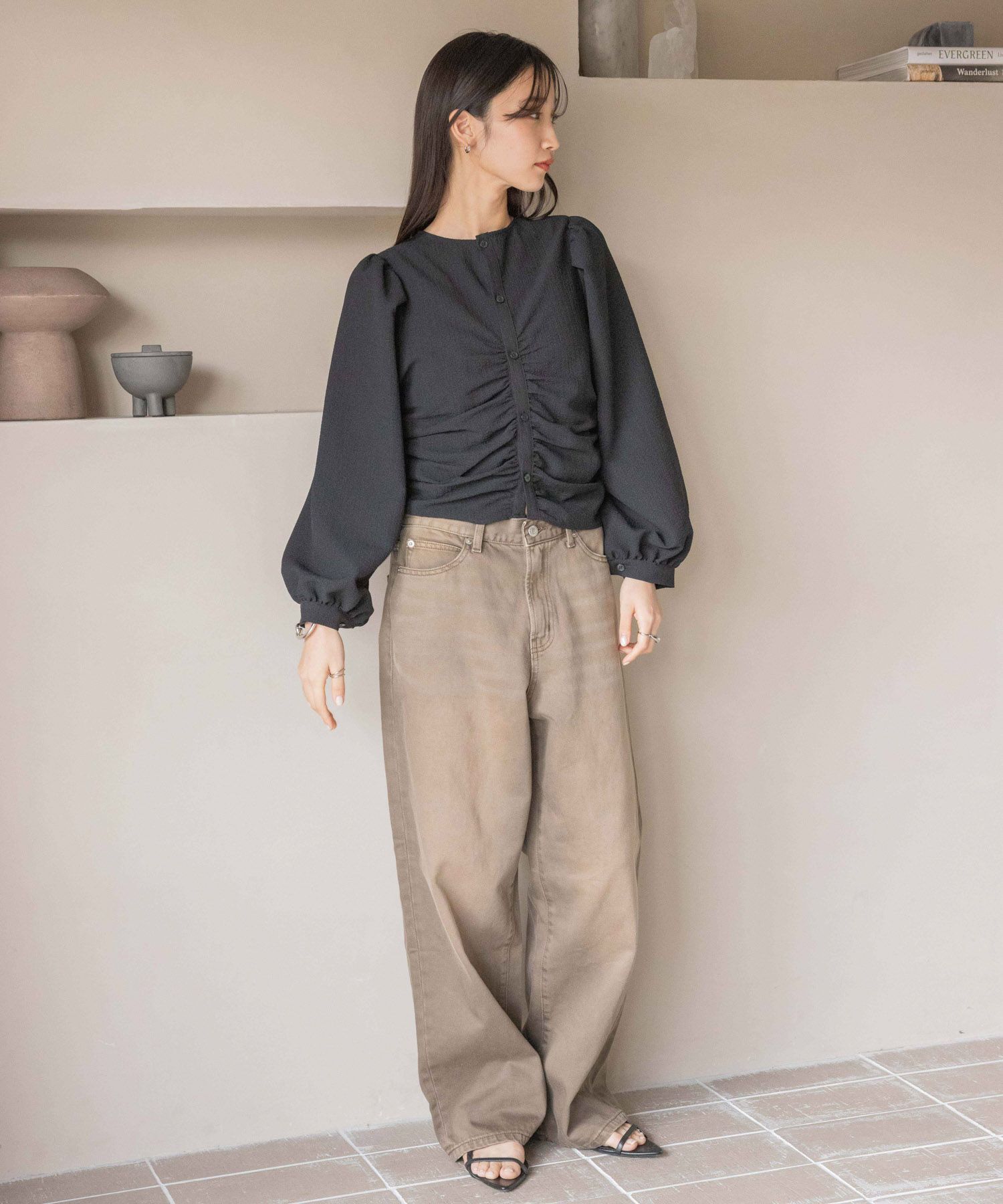 LOWRYS FARM「【前後着用可能】2WAYシャーリングブラウス」|シャツ・ブラウス|