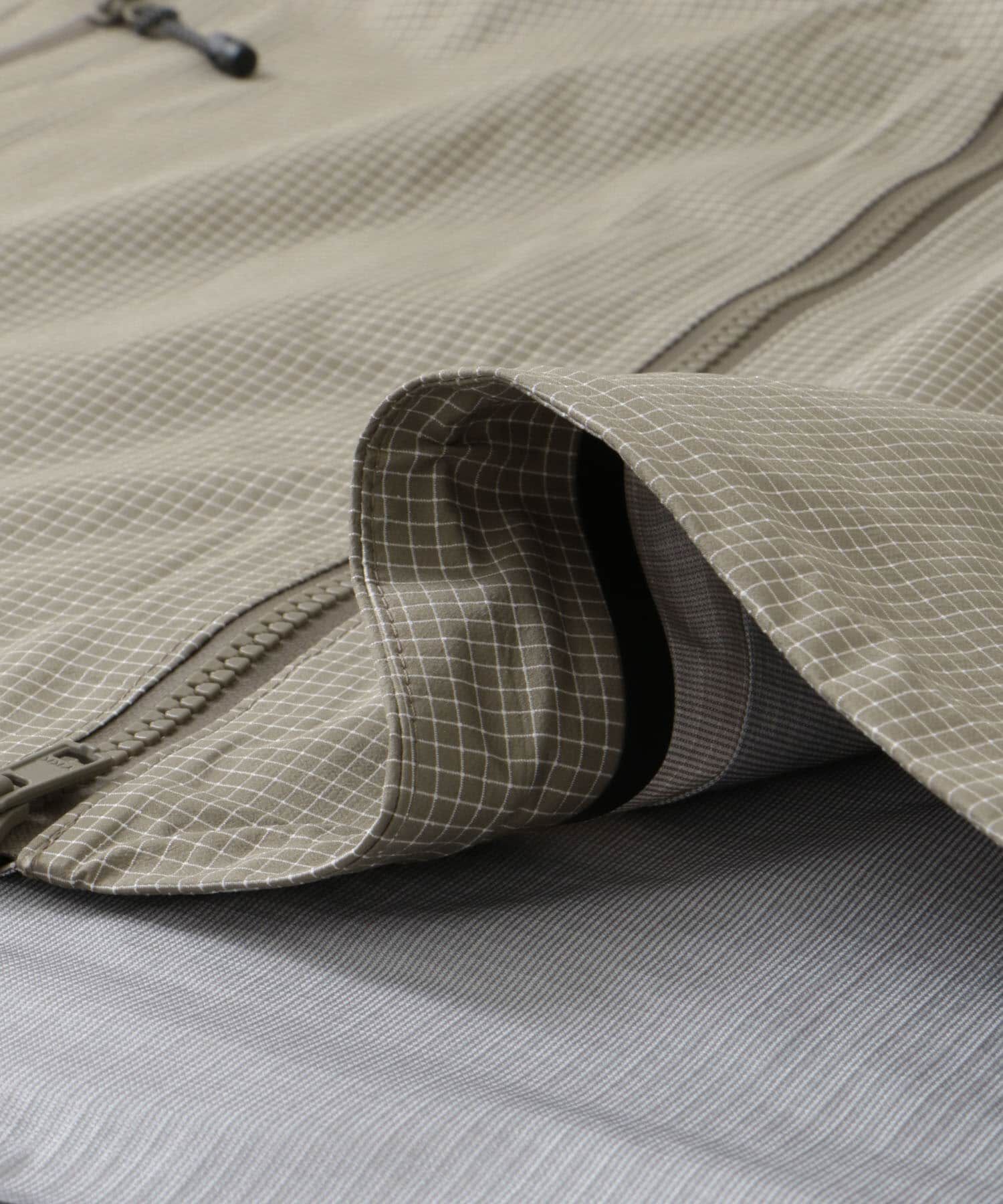 URBAN RESEARCH DOORS「THE NORTH FACE　Enride Rain Jacket」|ノーカラーコート|