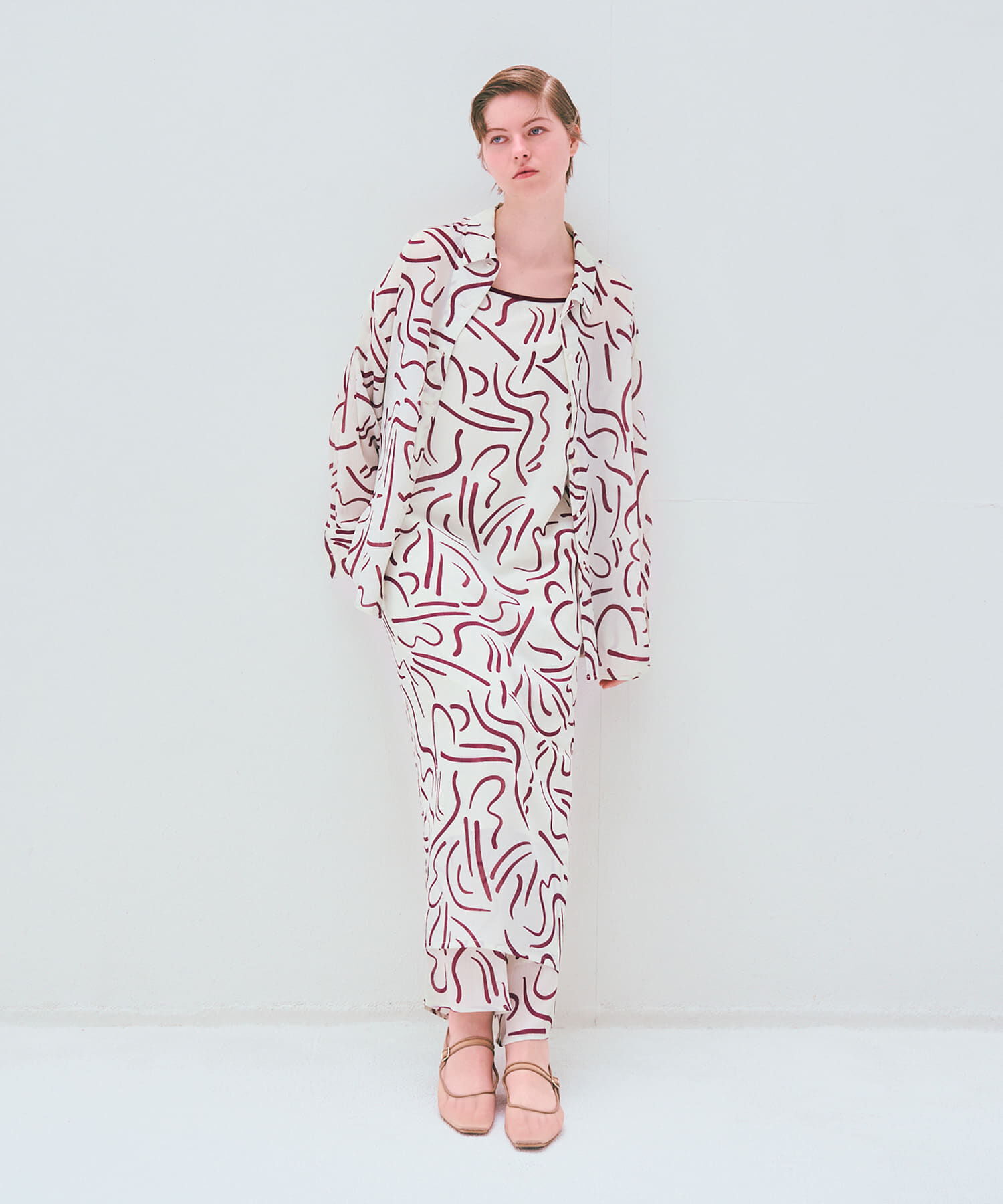 URBAN RESEARCH「『イージーケア』ドローイングアートプリントワンピース」|ワンピース|