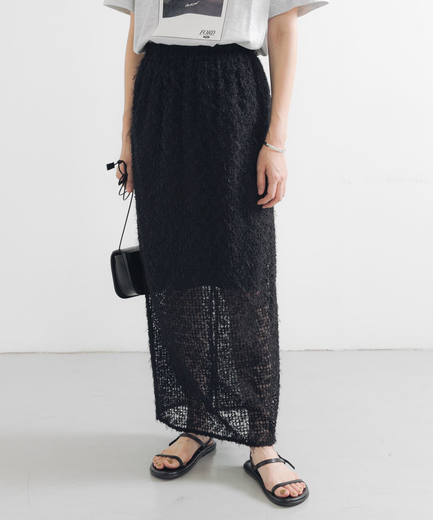 URBAN RESEARCH「シアージャガードストレートスカート」|スカート|ブラック