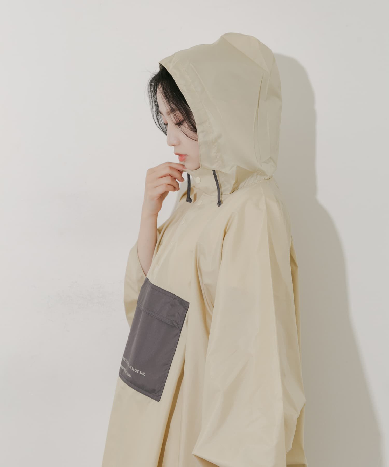 SMELLY「Wpc.　ユニセックス バイカラーパッカブルポンチョ」|ポンチョ・ケープ|