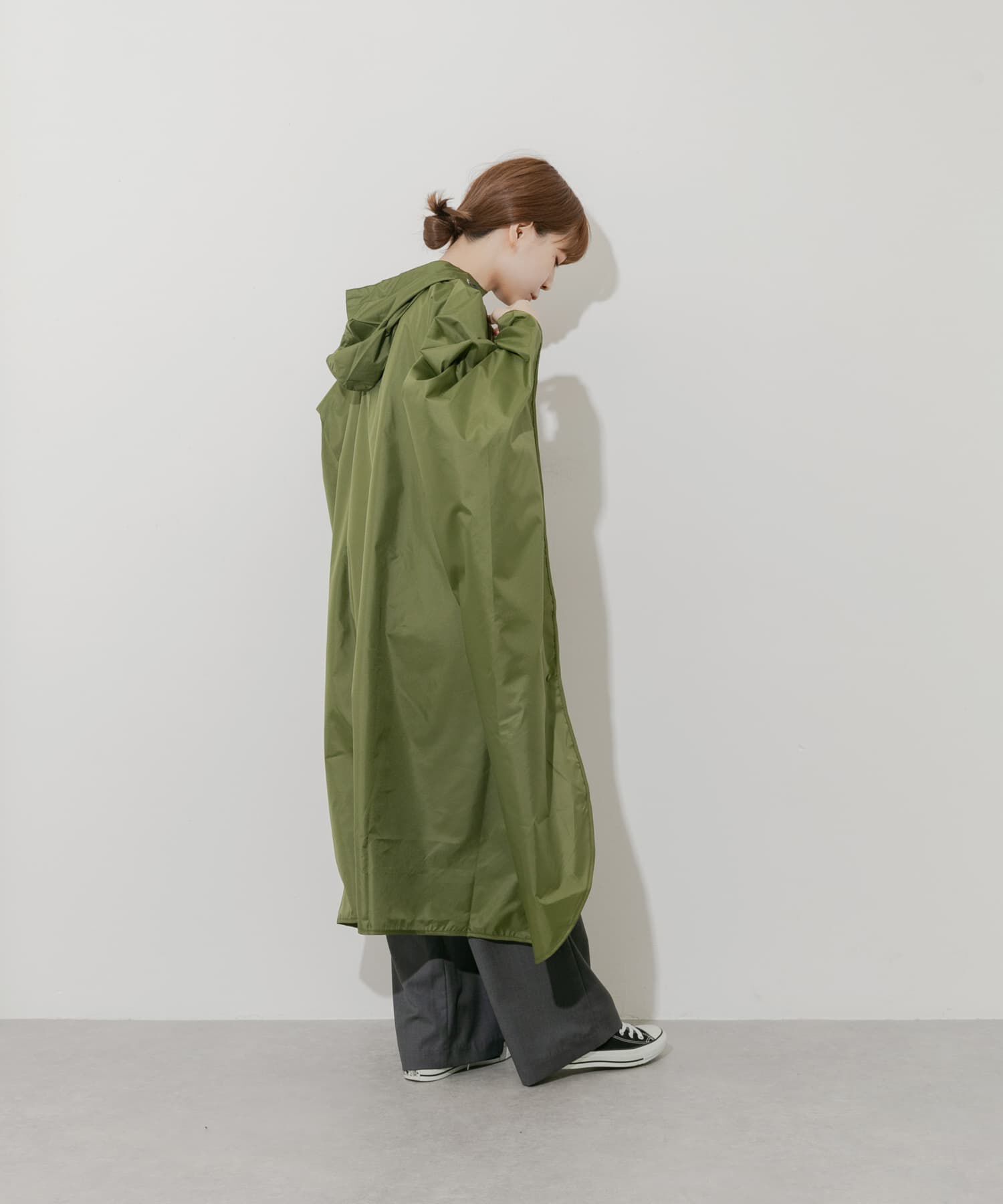 SMELLY「Wpc.　ユニセックス バイカラーパッカブルポンチョ」|ポンチョ・ケープ|