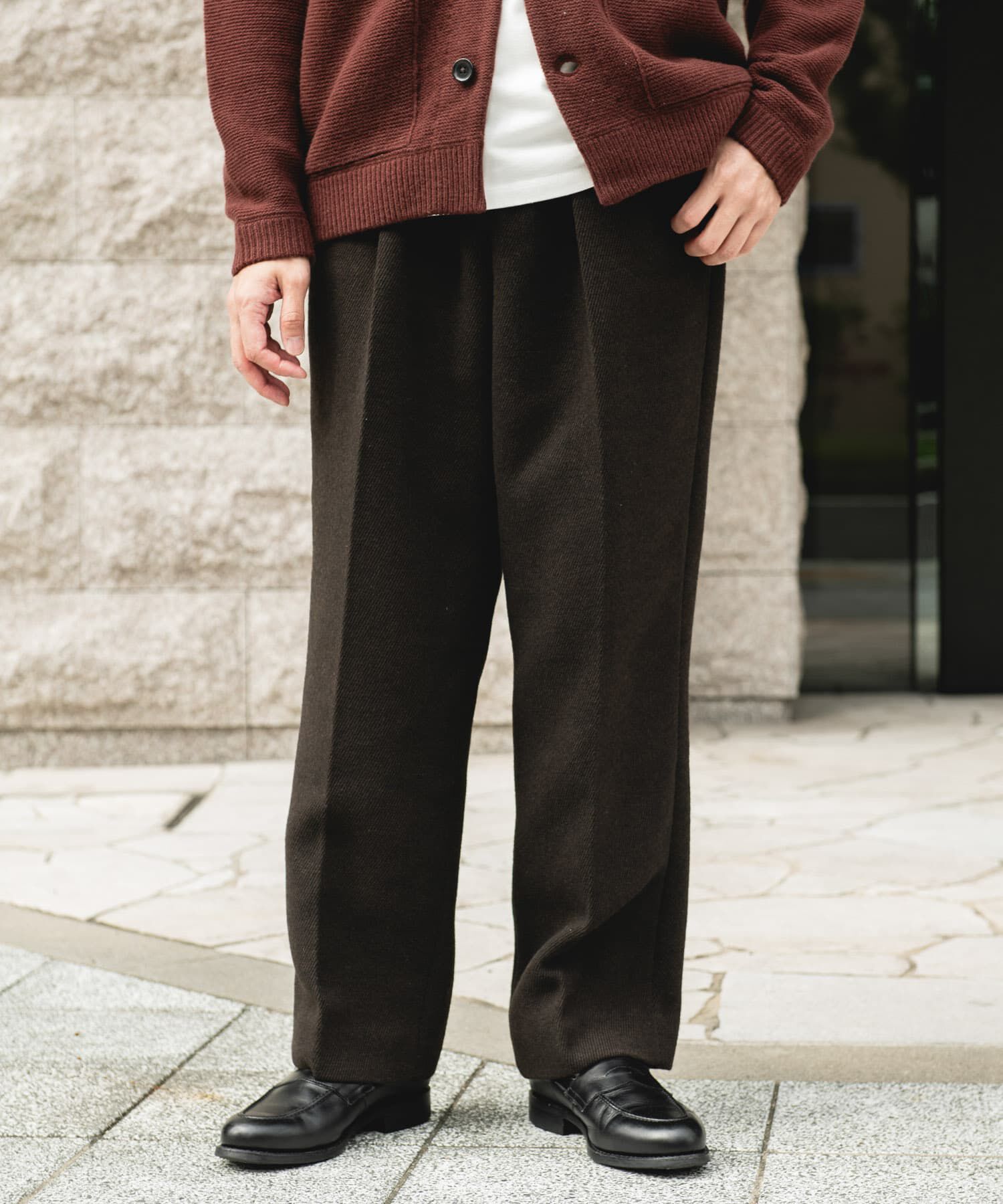 URBAN RESEARCH DOORS「『UR TECH』完声/暖 2タックワイドパンツ」|その他|