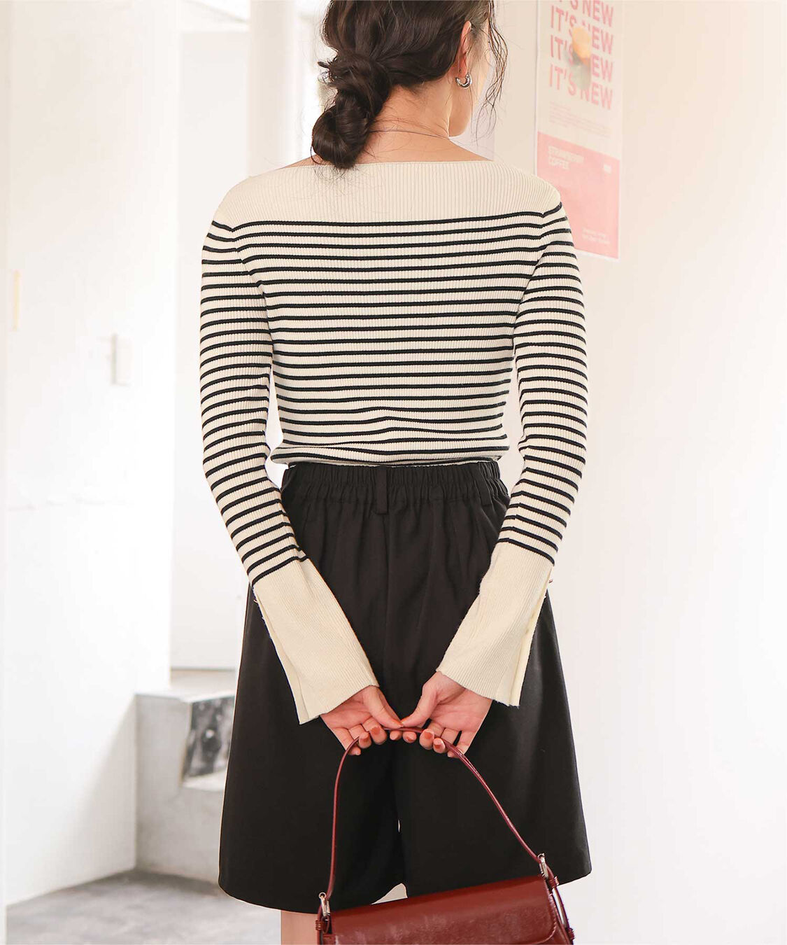 titivate「ボートネックゴールド釦デザインニット」|ニット・セーター|