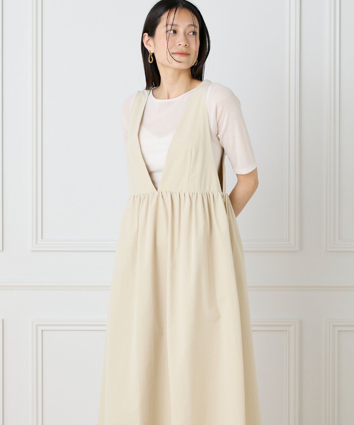 DAY by DAY it&rsquo;s international「Vラインワンピース」|ワンピース|ベージュ2