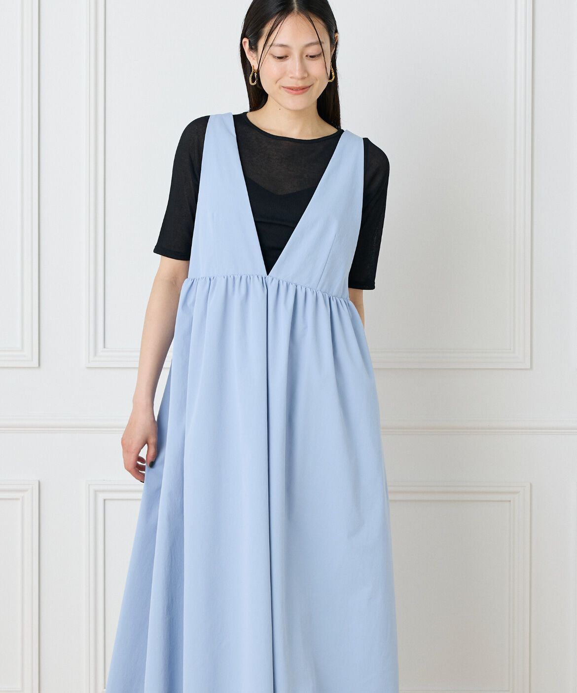 DAY by DAY it&rsquo;s international「Vラインワンピース」|ワンピース|