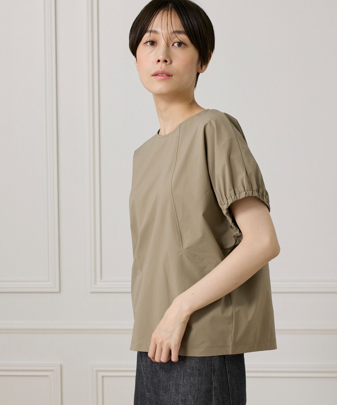 DAY by DAY it&rsquo;s international「キャザースリーブブラウス《撥水加工》」|Tシャツ・カットソー|