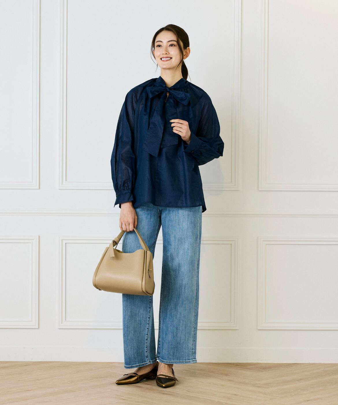 INED「《大きいサイズ》シャドーボーダーボウタイブラウス」|シャツ・ブラウス|