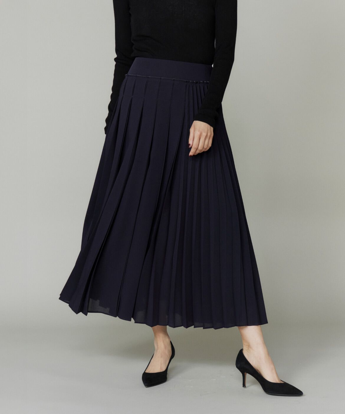 la veille by SUPERIOR CLOSET「アシンメトリープリーツスカート　」|スカート|ネイビー