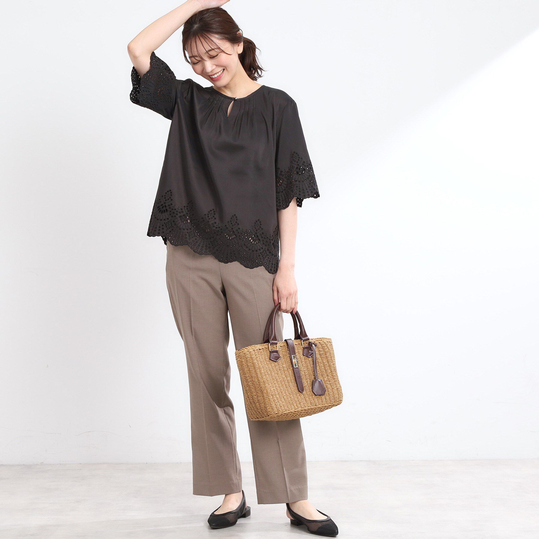 Reflect「【洗える／シワになりにくい】エンブロイダリーブラウス」|シャツ・ブラウス|