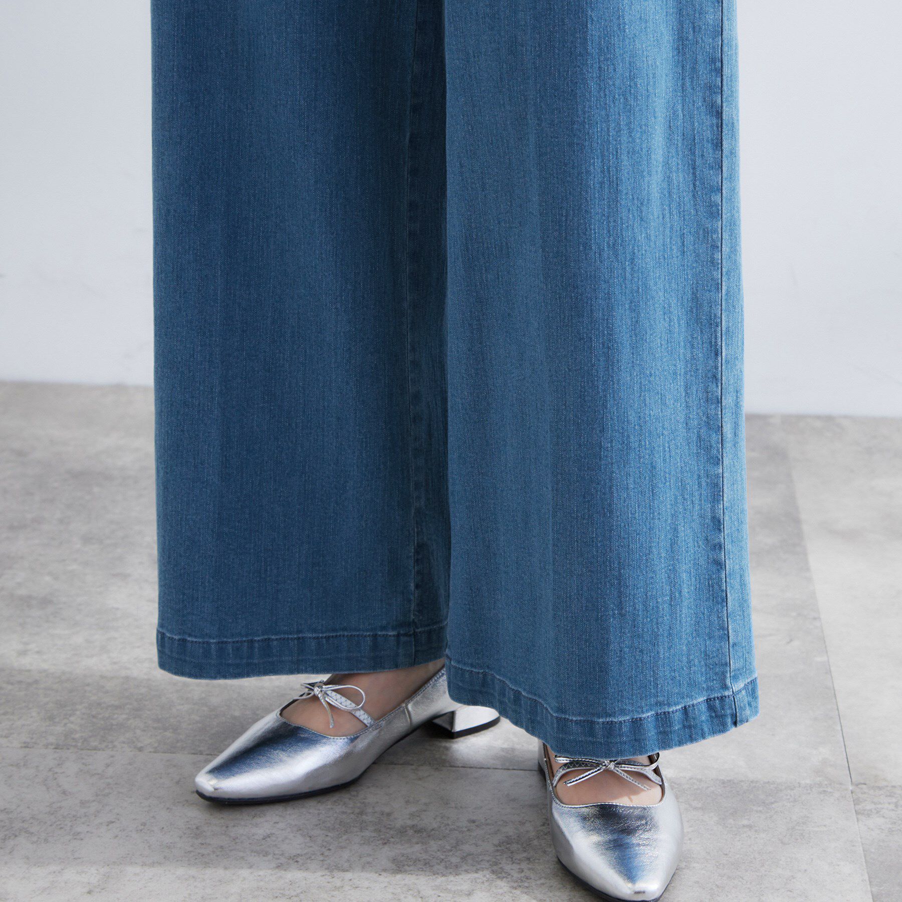 grove「【きれい見え】ストレッチデニムワイドパンツ」|デニム|