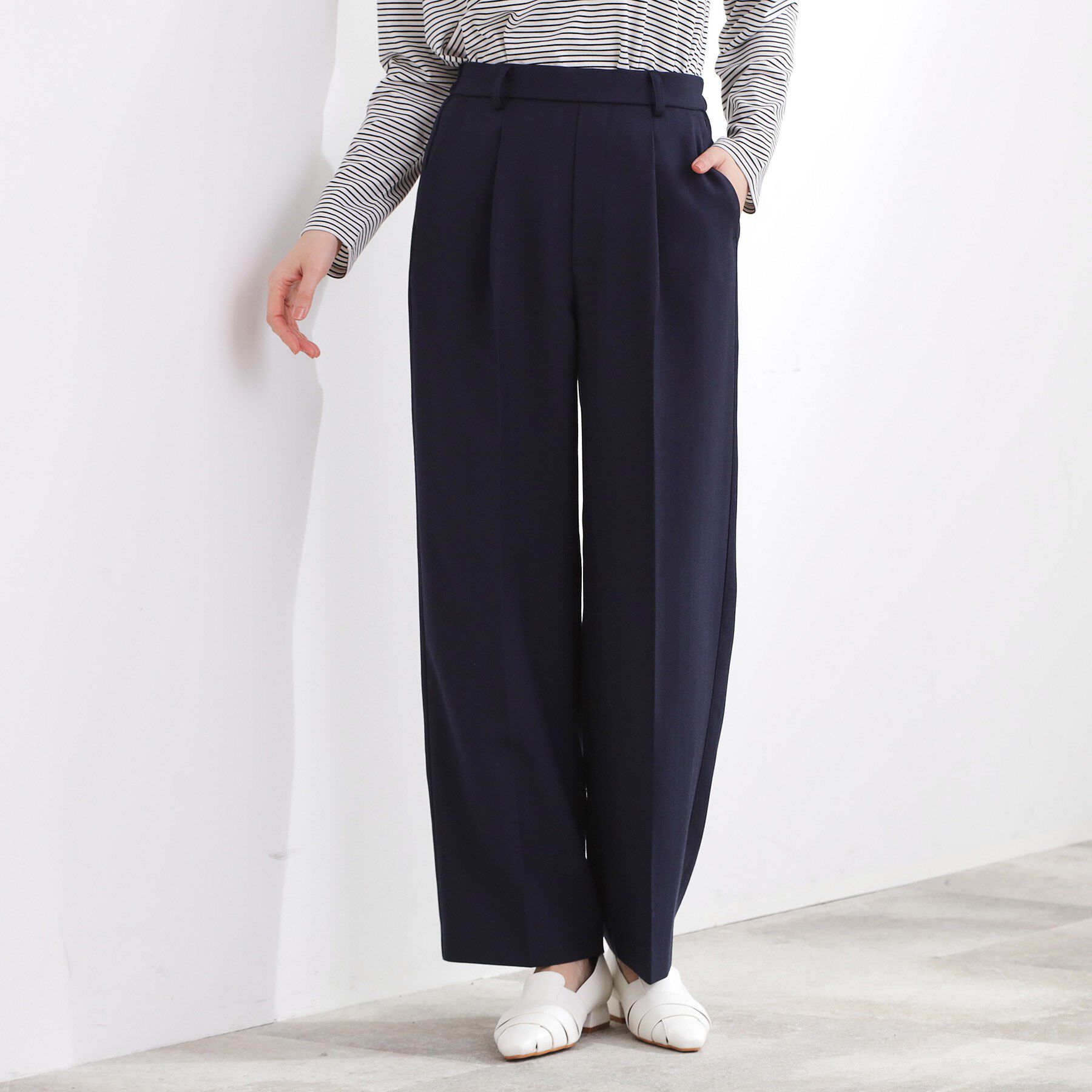 grove「スタイリングが上品に決まる、ウールライクワイドパンツ」|その他|