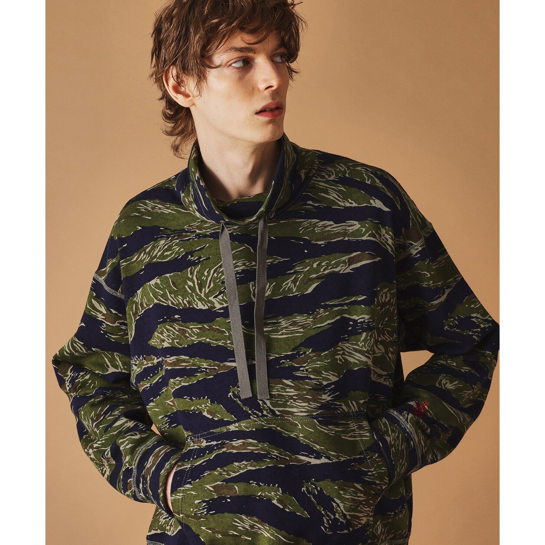 40CARATS&525「【Sサイズ～】迷彩プリントオフタートル」|Tシャツ・カットソー|