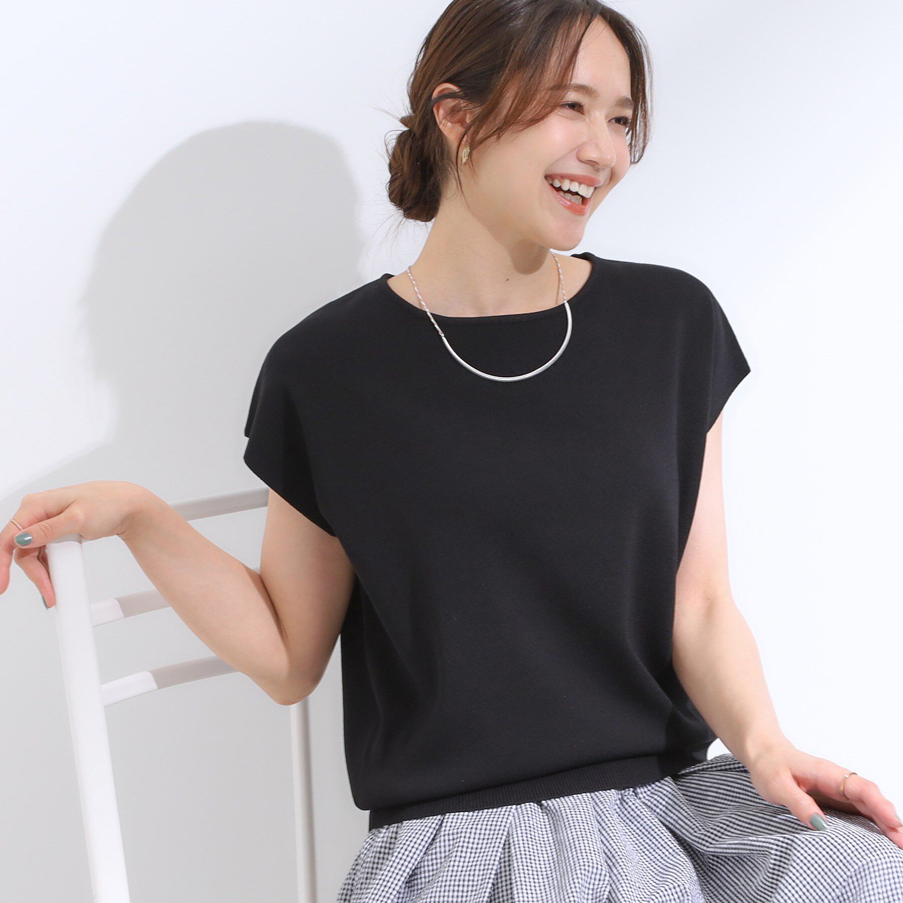 SHOO･LA･RUE「【洗える/S-LL/ひんやり】さらりと好印象　総針フレンチスリーブニット」|ニット・セーター|ブラック(019)