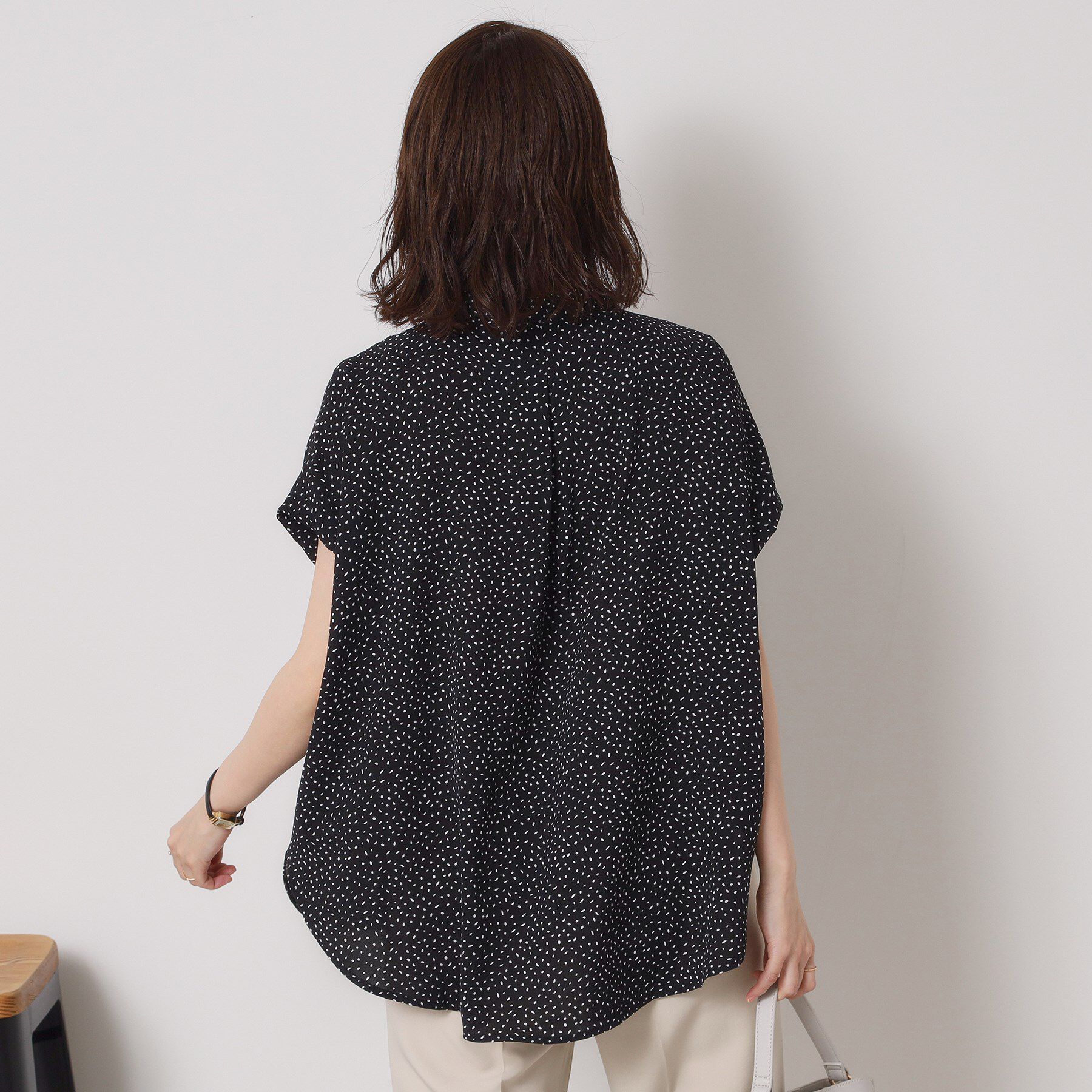 ITS&rsquo;DEMO「【接触冷感／手洗い可】ショルダータックブラウス」|シャツ・ブラウス|