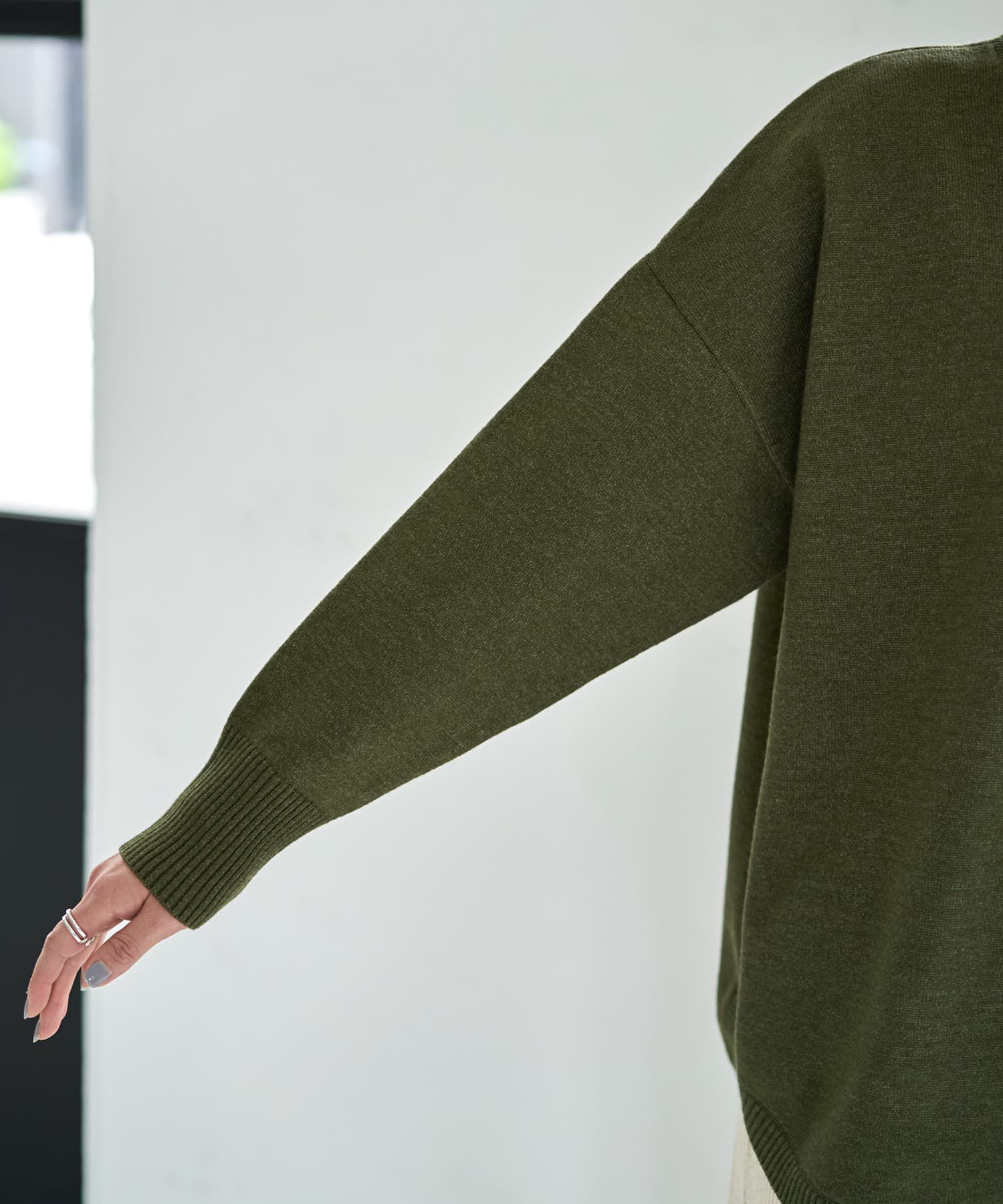 STYLE DELI「胸ポケット裾ラウンドニットトップス」|ニット・セーター|