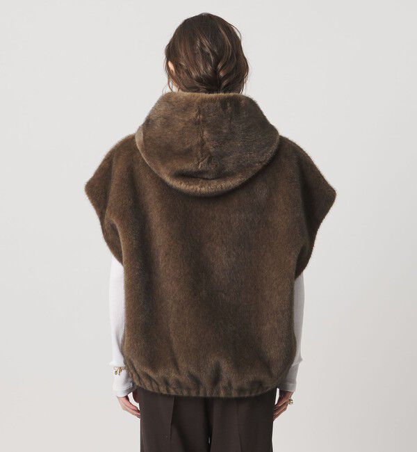 UNITED ARROWS「＜STUDIO AR＞OLENA リバーシブル フェイクファー ベスト」|ベスト・ジレ|