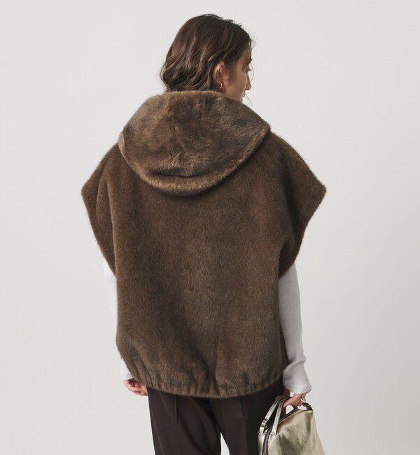 UNITED ARROWS「＜STUDIO AR＞OLENA リバーシブル フェイクファー ベスト」|ベスト・ジレ|