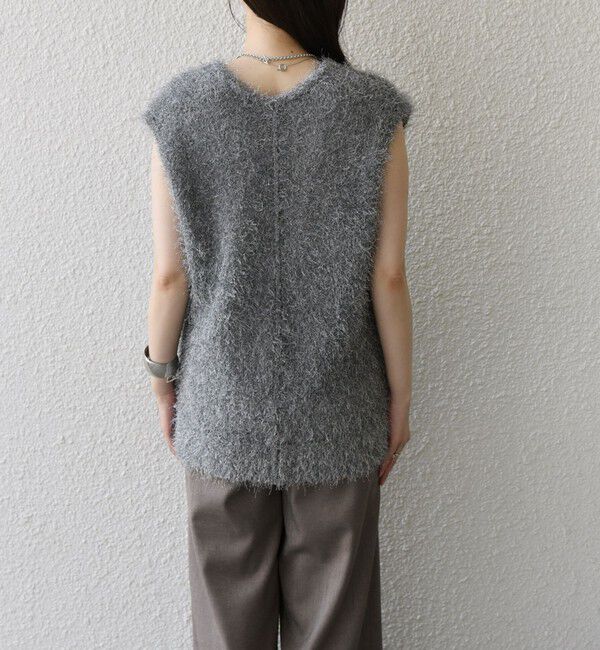 SHIPS Colors 「SHIPS Colors:〈手洗い可能〉フェイク フェザー Vネック ベスト◇」|ベスト・ジレ|