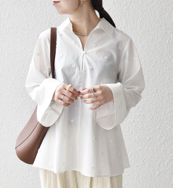 SHIPS any「SHIPS any:〈洗濯機可能〉フラワー モチーフ Aライン スキッパー シャツ ブラウス」|シャツ・ブラウス|