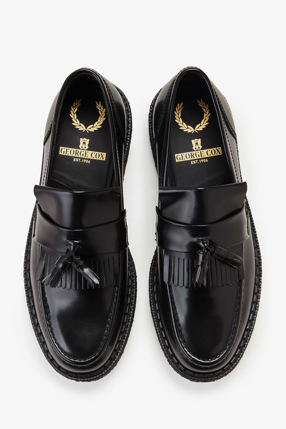 FRED PERRY 「George Cox Tassel Loafer Leather」|ローファー|
