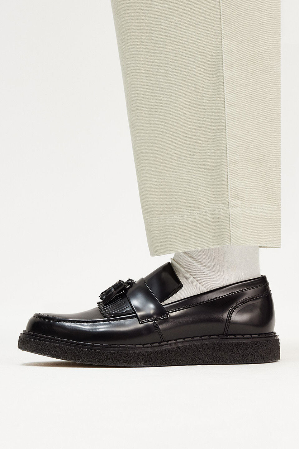 FRED PERRY 「George Cox Tassel Loafer Leather」|ローファー|