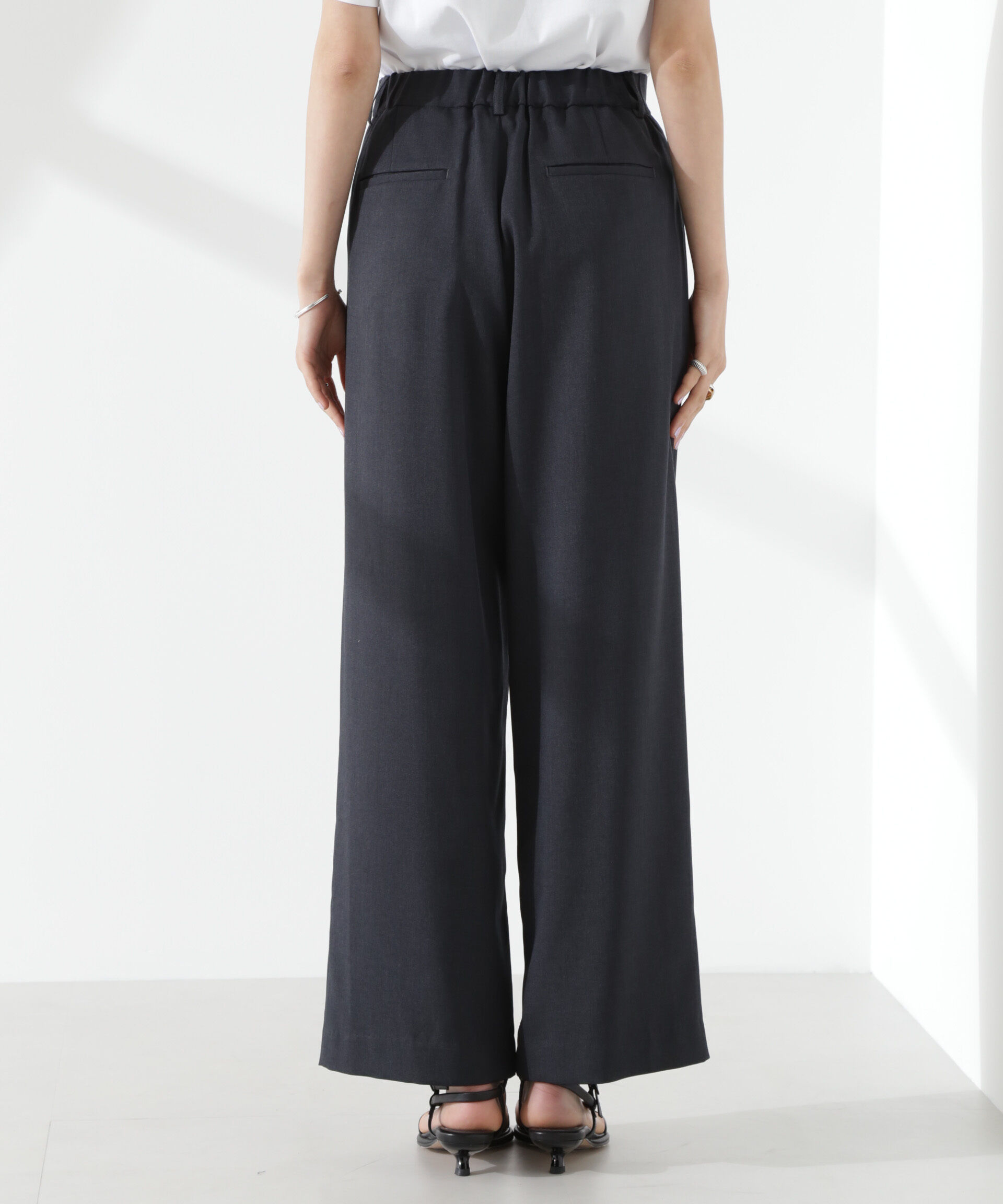 nano･universe「クリスピーツイルタックワイドパンツ(セットアップ可)」|チノ|