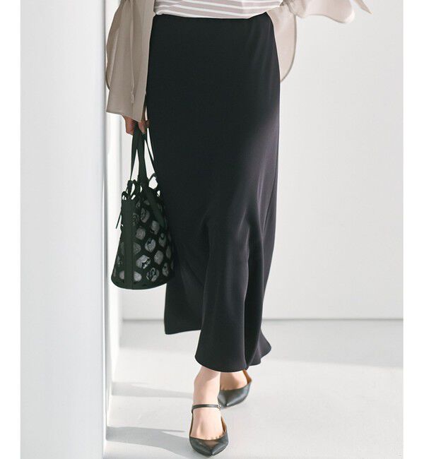 23区「【吸水速乾/防シワ】ジョーゼットサテン ナロー スカート」|スカート|ブラック系