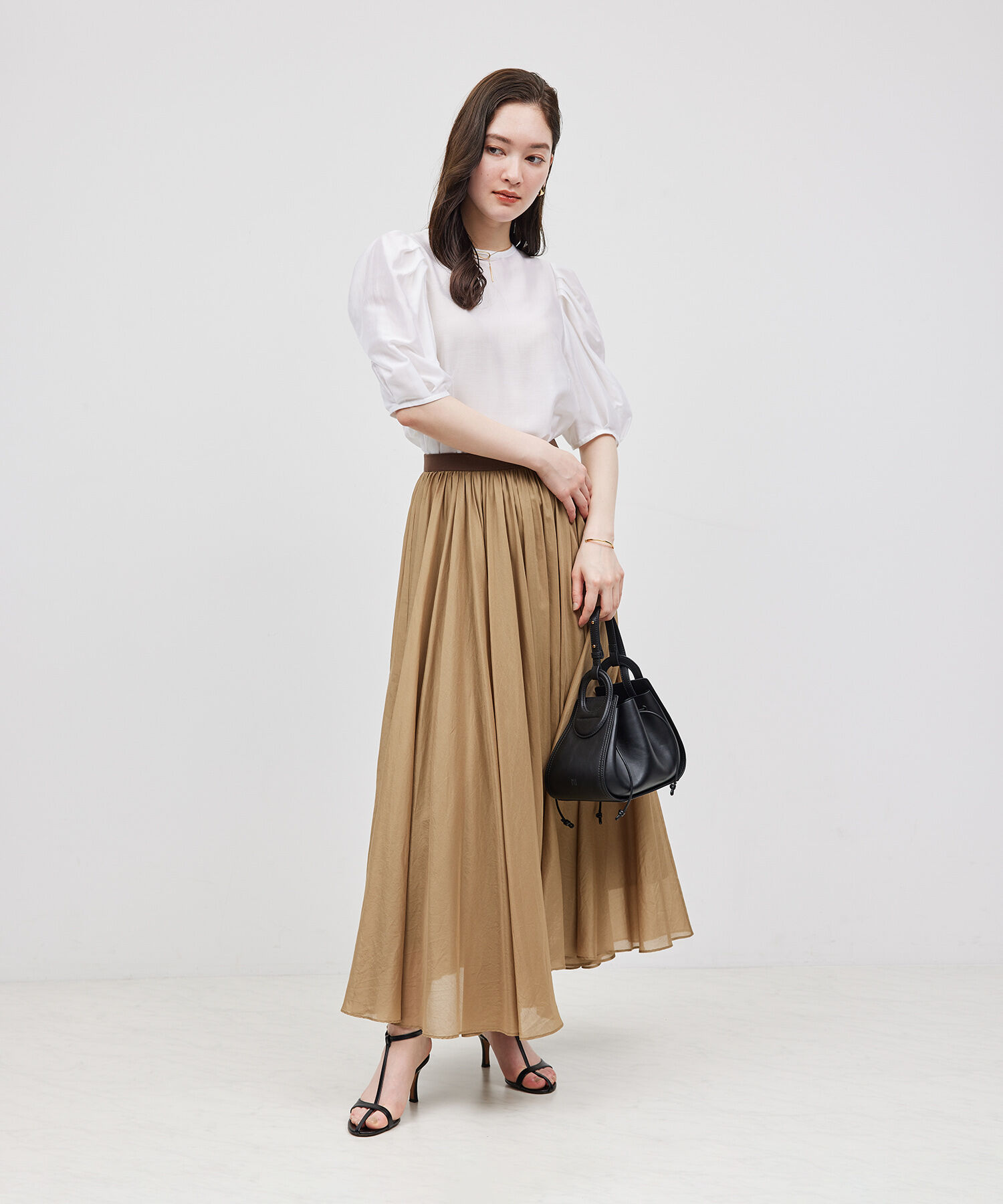 ROPE「【新色追加】【洗える】カールマイヤーパフスリーブブラウス【雑誌/メディア掲載】」|シャツ・ブラウス|