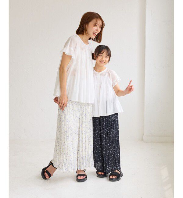 Rope&rsquo;Picnic「ガーデンフラワープリーツパンツ/リンクコーデ」|チノ|