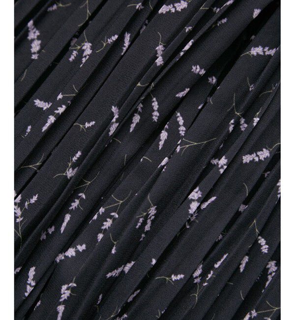 Rope&rsquo;Picnic「ガーデンフラワープリーツパンツ/リンクコーデ」|チノ|