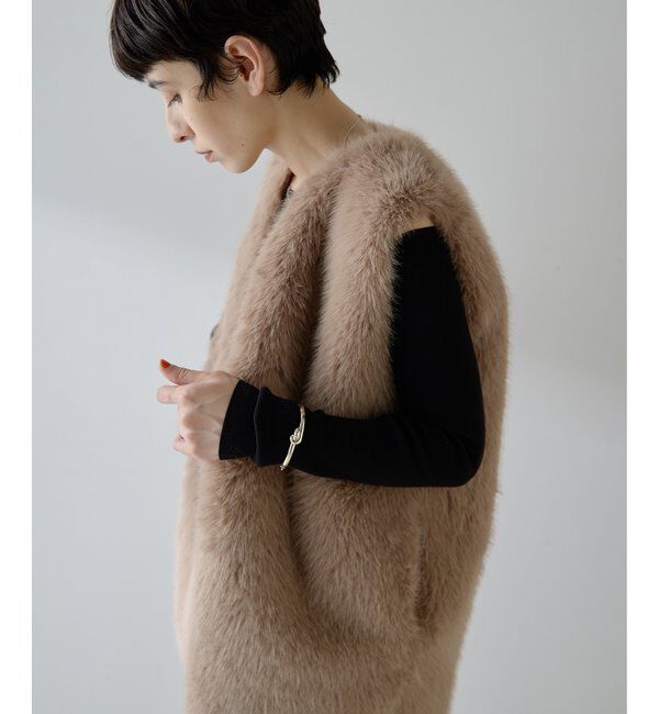 THE PAUSE「【THE PAUSE】フェイクファークルーネックジレ」|ベスト・ジレ|