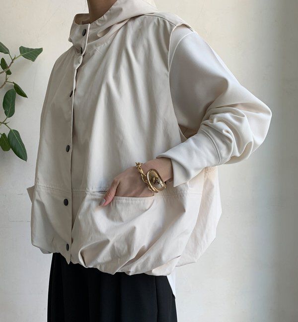  「【WEB限定】裾バルーンフーディーノースリブルゾン」|ベスト・ジレ|