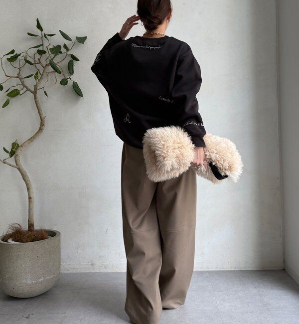  「【WEB限定】裏毛裏起毛ランダム刺繍ロゴトップス」|Tシャツ・カットソー|