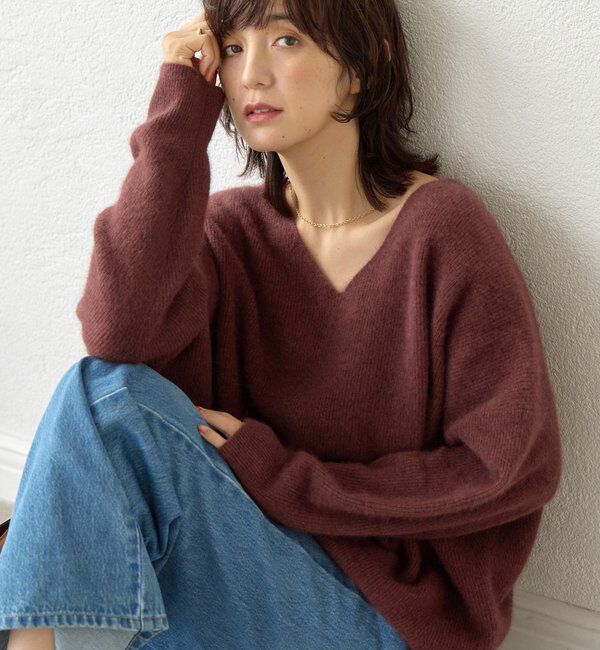  「【抜け感シルエット】ヘアリーウール片畦Vネックニット」|ニット・セーター|