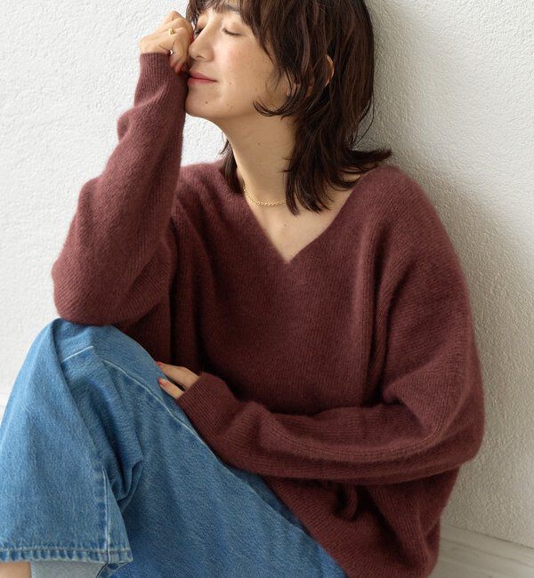  「【抜け感シルエット】ヘアリーウール片畦Vネックニット」|ニット・セーター|