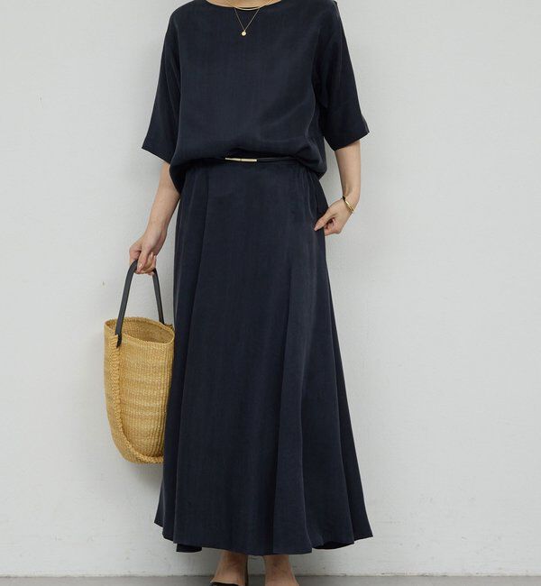  「【楽ちん&times;エレガント】【セットアップ対応】キュプラフレアスカート」|スカート|