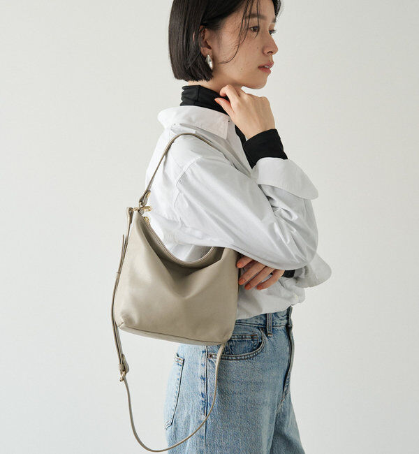  「《3/4～価格改定》ソフトレザーシンプルショルダーバッグ 」|ショルダー・メッセンジャー|