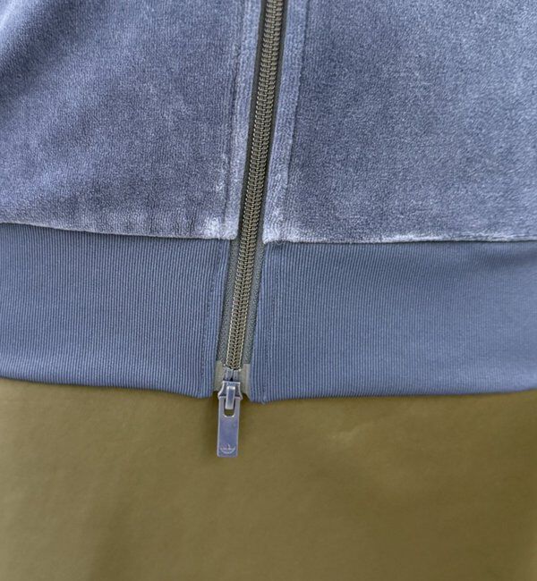  「adidas ベロアトラックJK」|ベスト・ジレ|