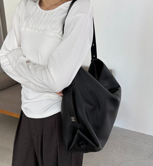  「【人気のバッグが新素材に！】2WAYワンハンドルバッグ」|トートバッグ|